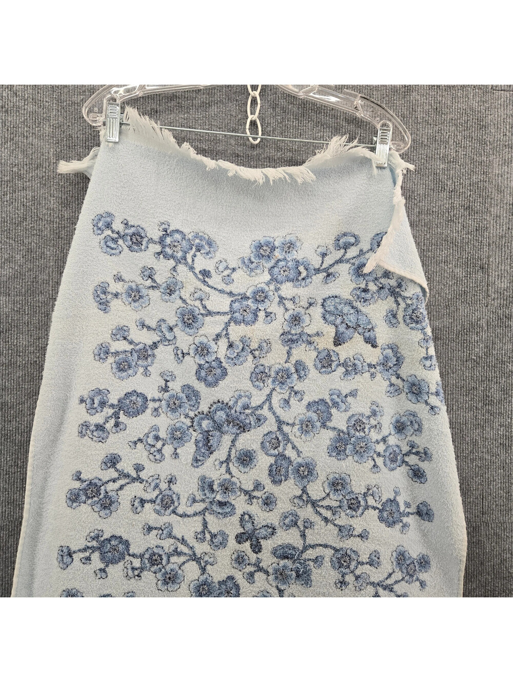 Stevens Blue Cherry Blossom Cotton Bath Towel Made in USA 22"x42"